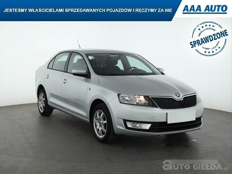 Srebrny Używany 2013 Skoda Rapid Hatchback | 27 499 zł (Uczciwa cena) - Obraz 1/4
