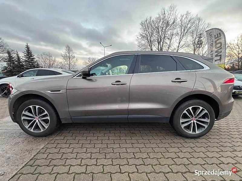 Używany Jaguar F-Pace 2017 Brązowy SUV