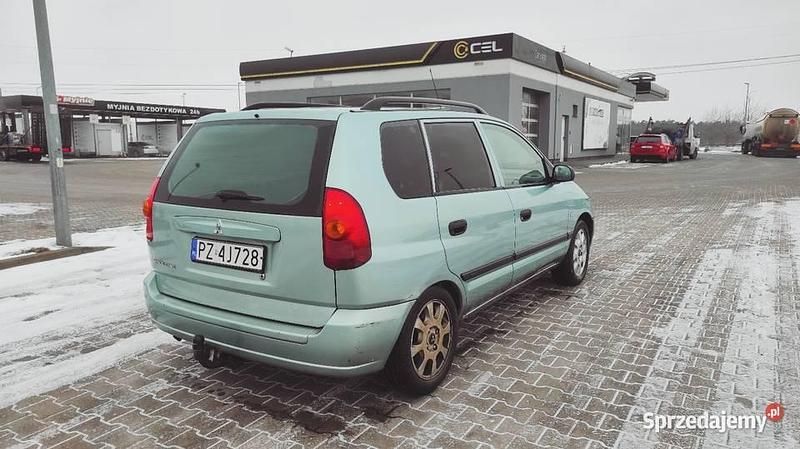 Używany Mitsubishi Space Star 2004 Beżowy Minivan