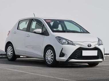 Biały Używany 2017 Toyota Yaris Hatchback | 27 999 zł (Dobra cena) - Obraz 1/4