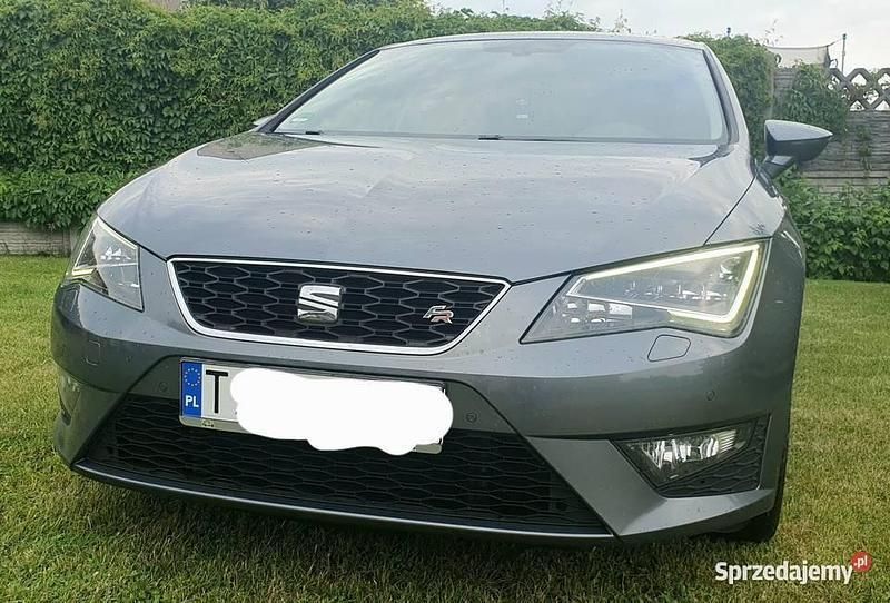 Szary Używany 2015 Seat Leon FR Hatchback | 47 500 zł (Uczciwa cena) - Obraz 1/4