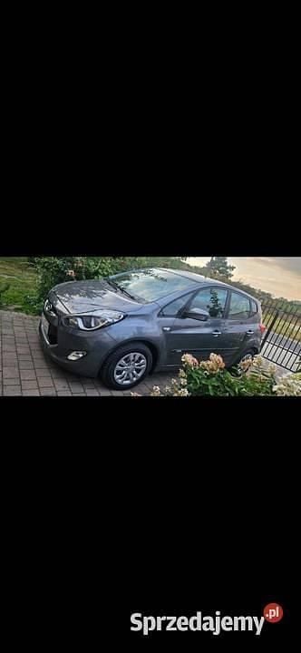 Szary Używany 2010 Hyundai ix20 Minivan | 20 000 zł (Dobra cena) - Obraz 1/4