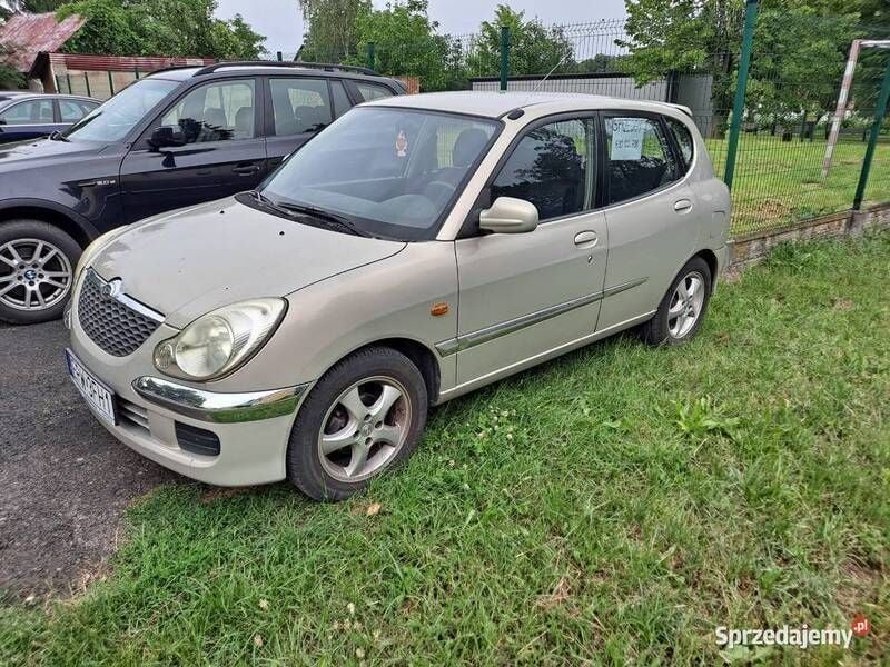 Używany Daihatsu Sirion 2003 Hatchback