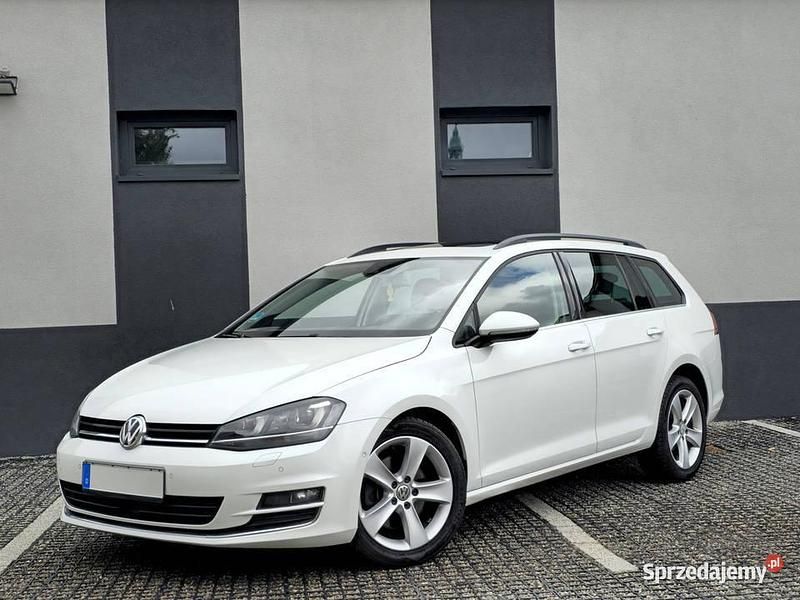 Biały Używany 2014 VW Golf VII Kombi | 38 900 zł (Uczciwa cena) - Obraz 1/4