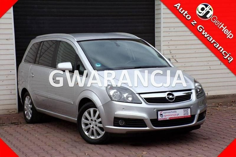 Srebrny (metalik) Używany 2011 Opel Zafira Minivan | 16 990 zł (Uczciwa cena) - Obraz 1/4