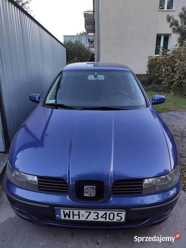 Niebieski Używany 2002 Seat Toledo Sedan/Limuzyna | 4900 zł (Uczciwa cena) - Obraz 1/4