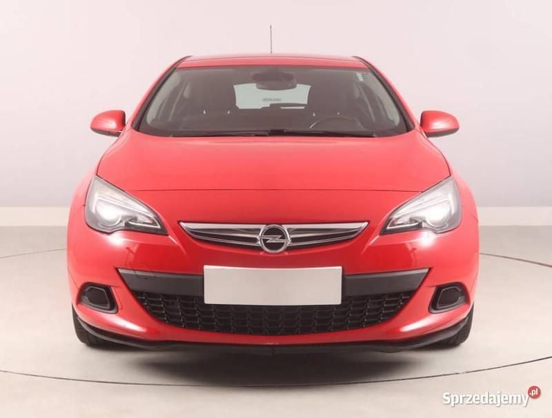 Czerwony Używany 2012 Opel Astra Coupe | 24 499 zł (Uczciwa cena) - Obraz 1/4