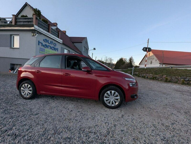 Używany Citroën C4 Picasso 120 KM (88 kW) 2013 Czerwony ciemny (metalik) Minivan