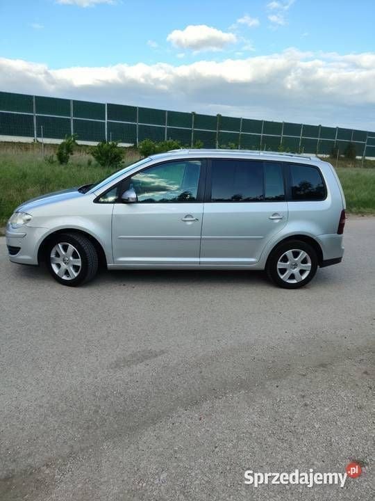 Używany VW Touran 105 KM (77 kW) 2008 Minivan
