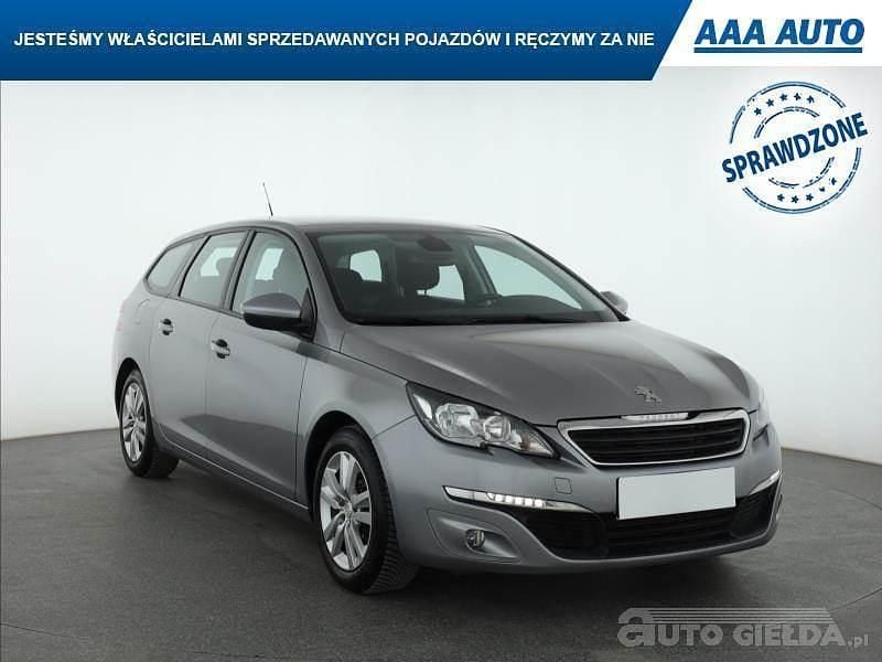 Używany Peugeot 308 2016 Srebrny