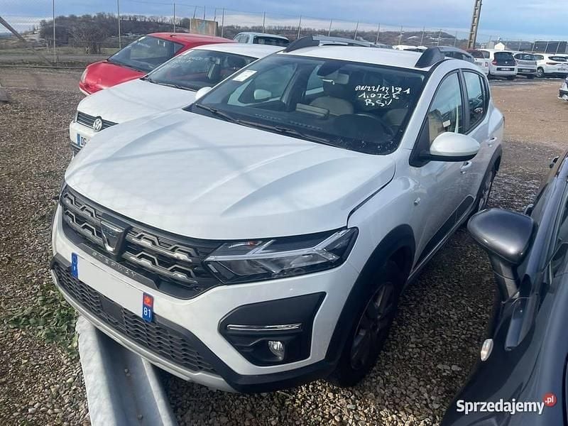 Biały Używany 2021 Dacia Sandero Stepway Hatchback | 37 300 zł - Obraz 1/4