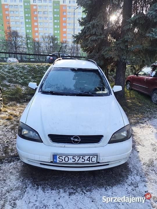 Biały Używany 2003 Opel Astra Kombi | 2500 zł (Uczciwa cena) - Obraz 1/4
