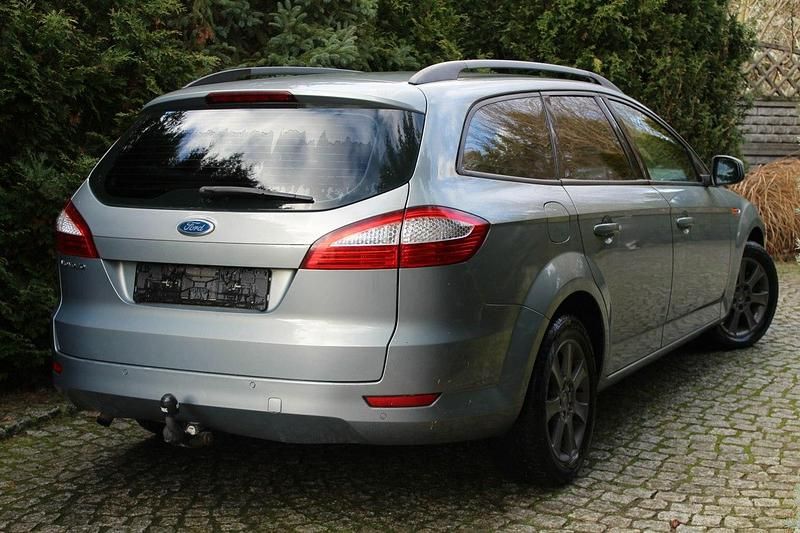 Używany Ford Mondeo 145 KM (106 kW) 2008 Szary Kombi