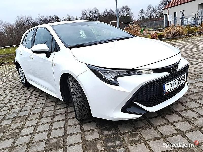 Używany Toyota Corolla 116 KM (85 kW) 2020
