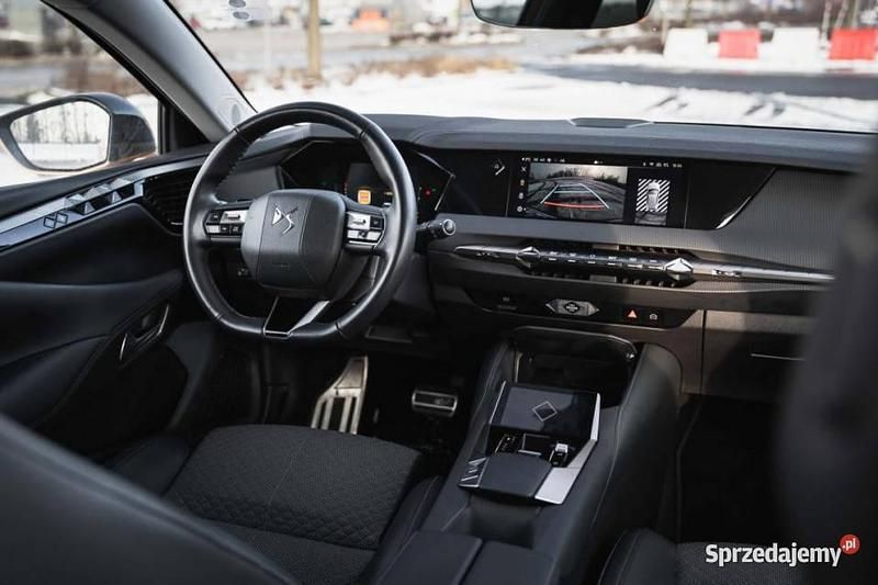 Używany DS Automobiles DS4 2022 Złoty Hatchback