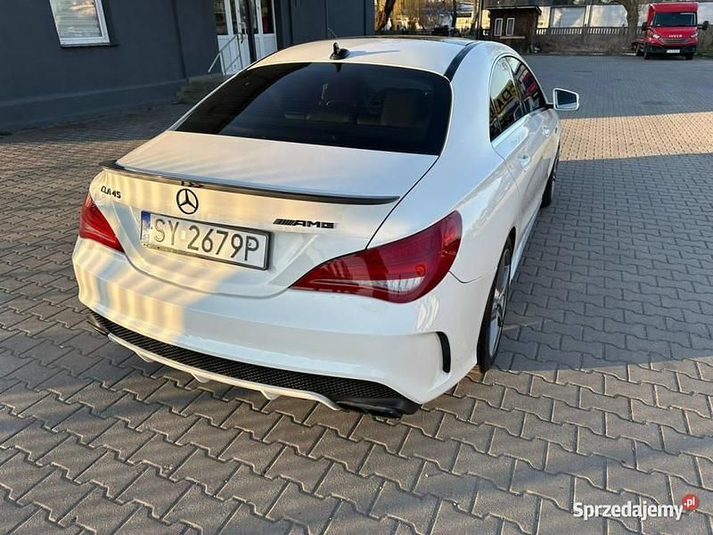 Używany Mercedes CLA45 AMG AMG 360 KM (264 kW) 2014 Biały Sedan/Limuzyna