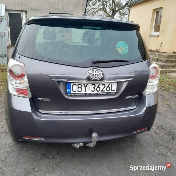 Szary Używany 2012 Toyota Verso Minivan | 18 900 zł (Dobra cena) - Obraz 1/4