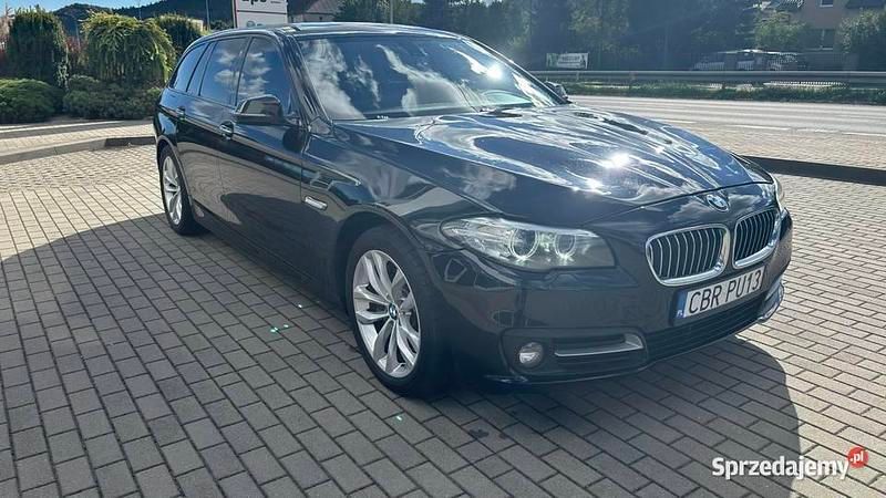 Używany BMW 530 2015 Czarny Kombi