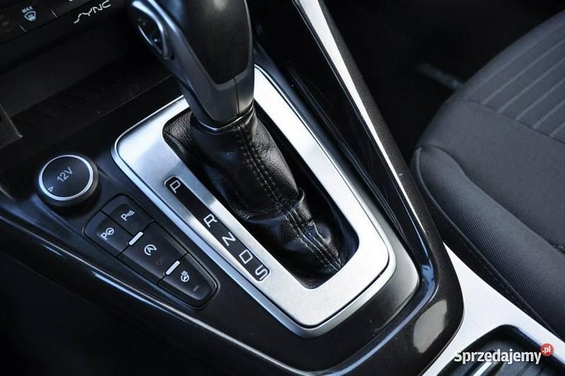 Używany Ford Focus Titanium 150 KM (110 kW) 2016 Szary (metalik) Hatchback