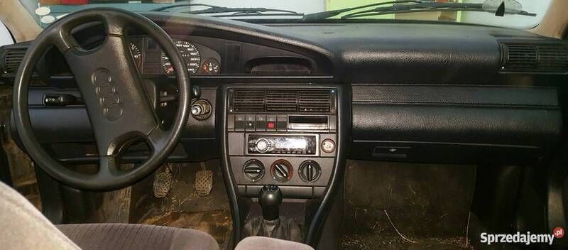 Używany Audi 100 1993 Granatowy Sedan/Limuzyna
