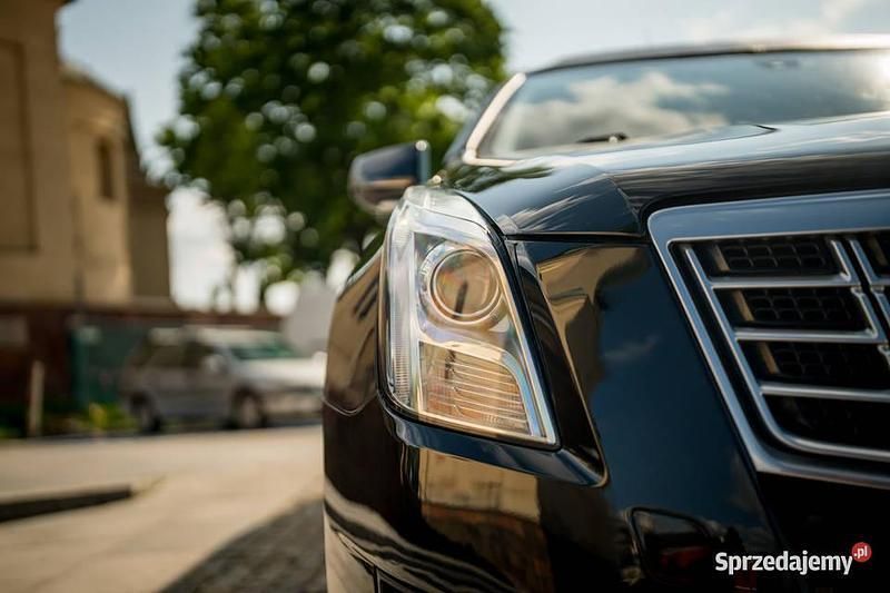 Czarny Używany 2015 Cadillac XTS Sedan/Limuzyna | 249 000 zł - Obraz 1/4