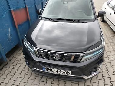 Inny kolor Używany 2024 Suzuki Vitara SUV | 82 000 zł (Uczciwa cena) - Obraz 1/4