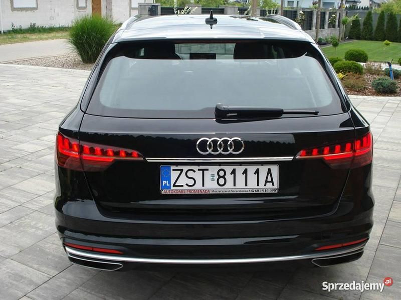 Używany Audi A4 Ambiente 204 KM (150 kW) 2020 Czarny (metalik, perła) Kombi