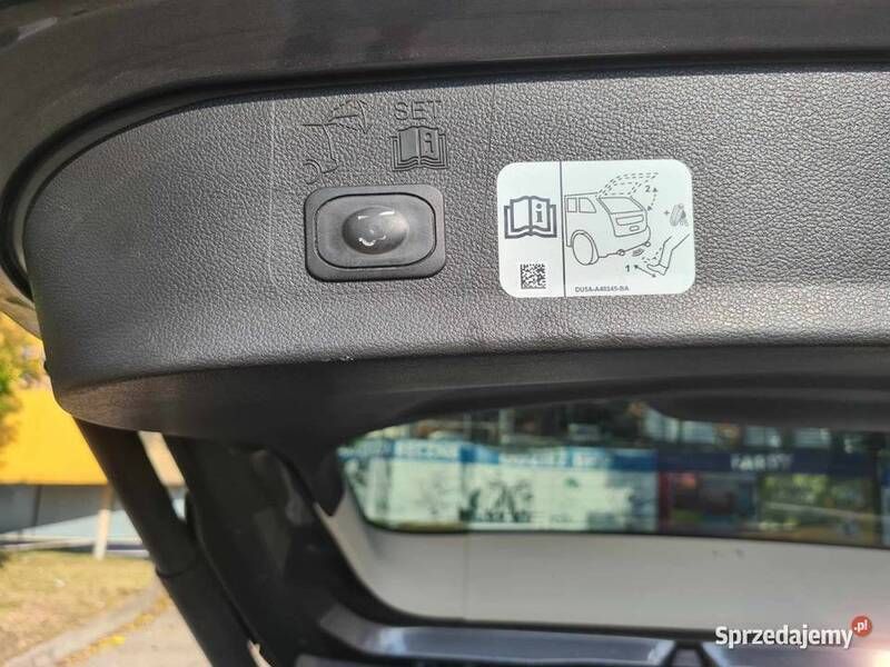 Szary Używany 2018 Ford S-MAX S Minivan | 50 000 zł (Dość drogi) - Obraz 1/4