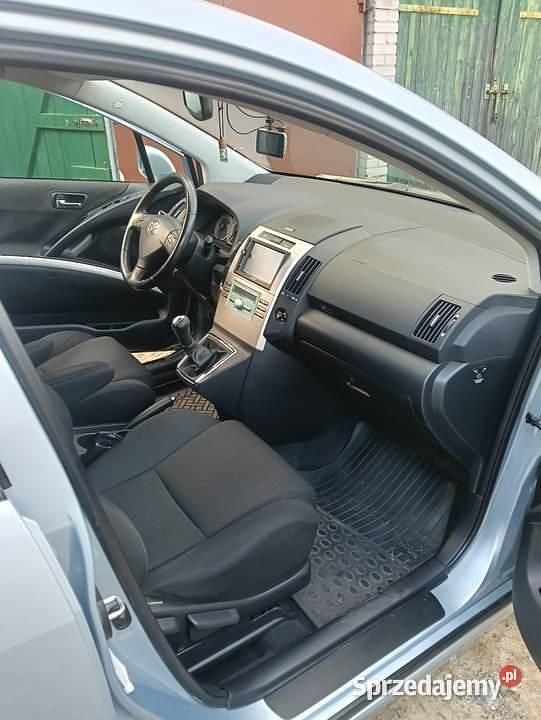 Niebieski Używany 2005 Toyota Corolla Verso Minivan | 10 500 zł (Uczciwa cena) - Obraz 1/4