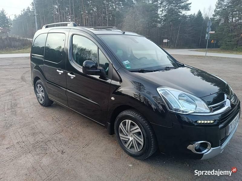 Używany 2015 Citroën Berlingo Minivan | 27 990 zł (Uczciwa cena) - Obraz 1/4