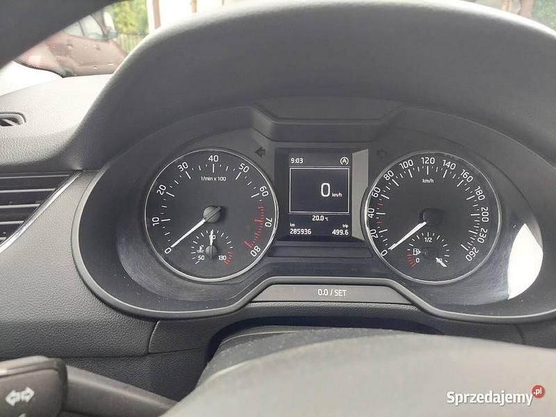 Srebrny Używany 2016 Skoda Octavia Hatchback | 31 000 zł (Dość drogi) - Obraz 1/4