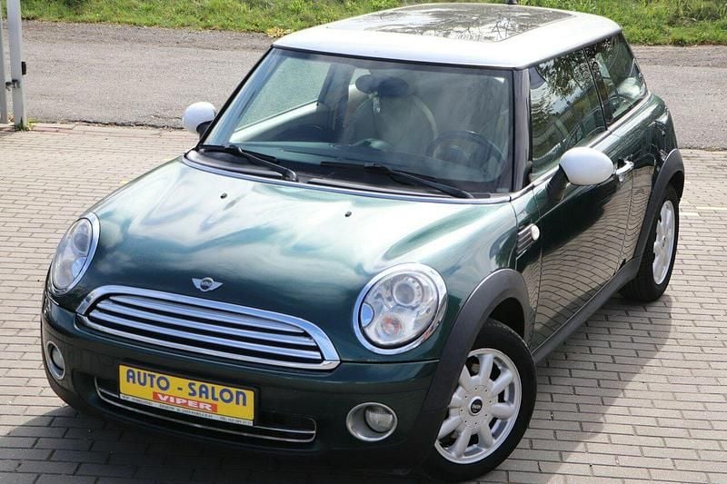 Używany Mini Cooper 120 KM (88 kW) 2007 Zielony Hatchback