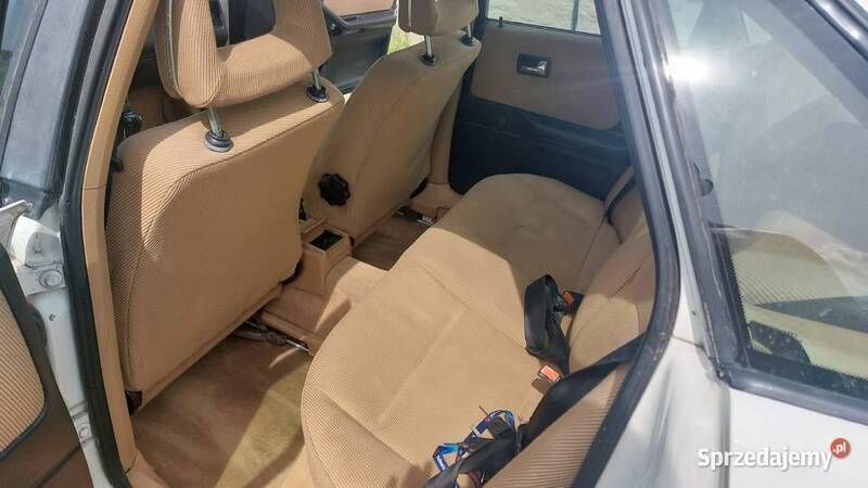 Używany 1989 Audi 80 | 3000 zł - Obraz 1/4