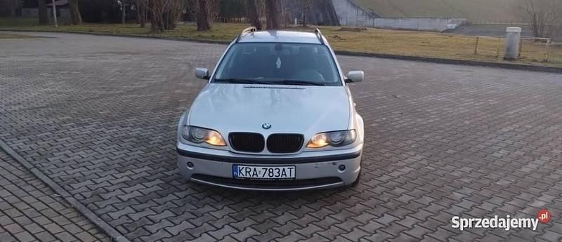 Srebrny Używany 2003 BMW 320 Kombi | 3900 zł (Super Cena) - Obraz 1/4