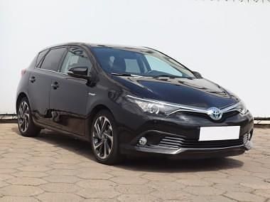 Czarny Używany 2016 Toyota Auris Hatchback | 63 999 zł (Uczciwa cena) - Obraz 1/2