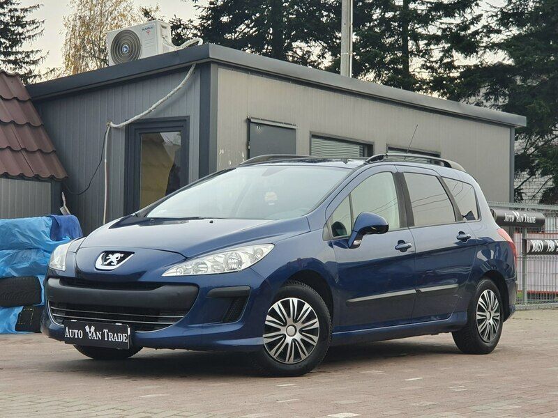 Używany Peugeot 308 109 KM (80 kW) 2008 Niebieski ciemny (metalik) Sedan/Limuzyna