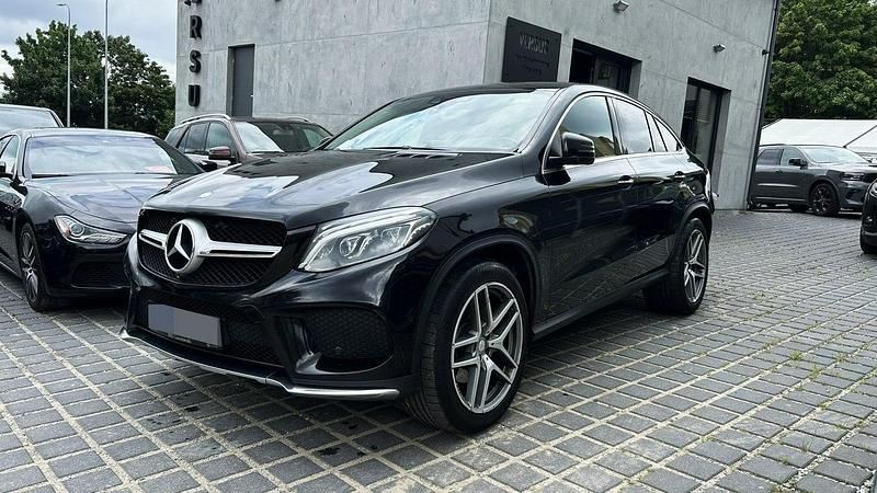Czarny Używany 2016 Mercedes GLE350 SUV | 119 000 zł (Uczciwa cena) - Obraz 1/4