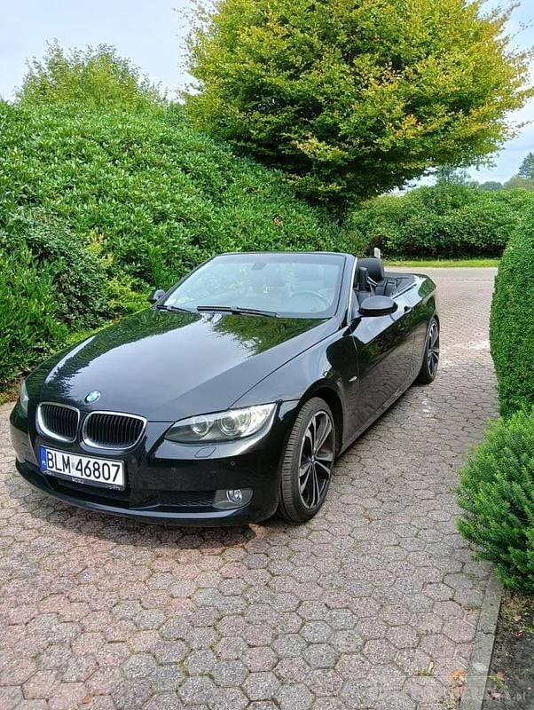 Używany BMW 320 Cabriolet 2008 Czarny Kabriolet