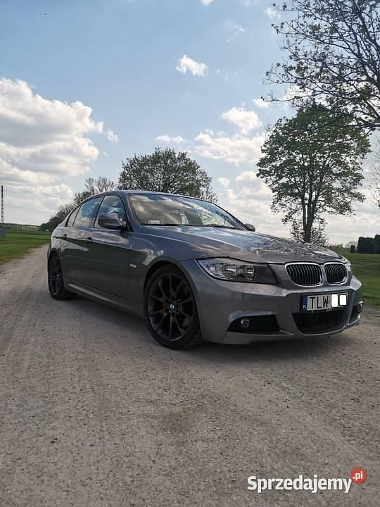 Szary Używany 2011 BMW 320 Sedan/Limuzyna | 36 900 zł - Obraz 1/4