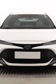 Używany Toyota Corolla 180 KM (132 kW) 2020 Biały Kombi