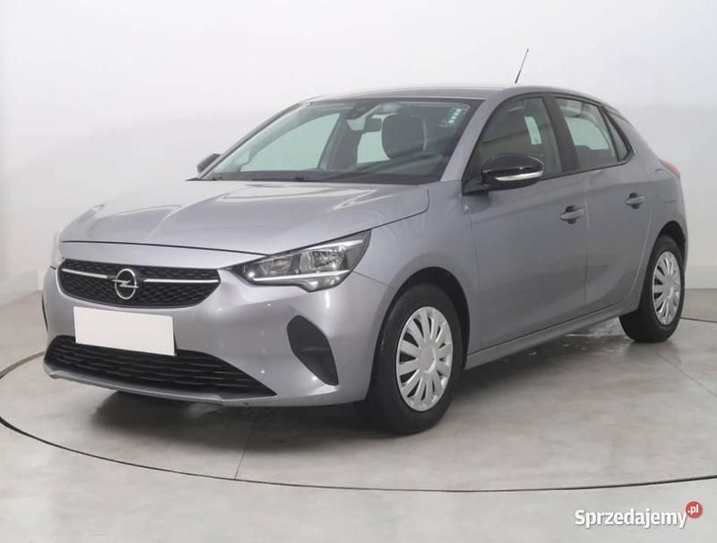 Używany Opel Corsa 2020 Srebrny Hatchback