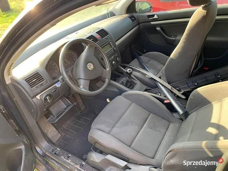 Używany VW Golf V 2003 Hatchback