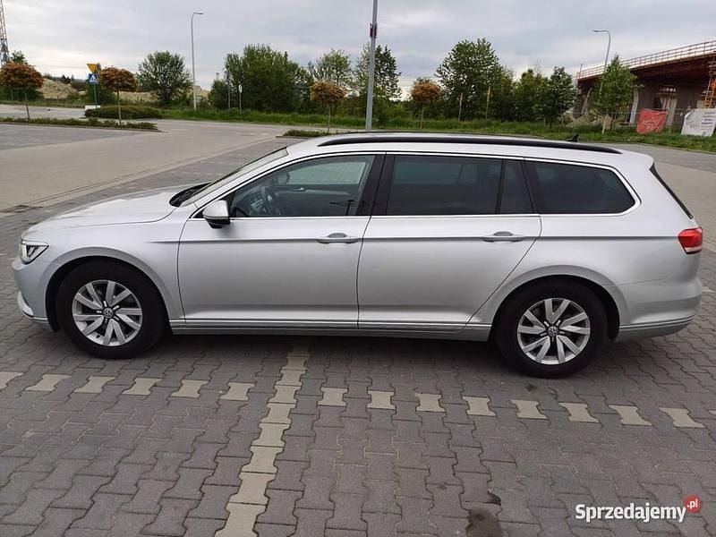 Używany 2018 VW Passat | 68 000 zł (Dość drogi) - Obraz 1/4