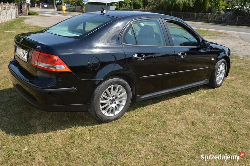 Używany Saab 9-3 2003 Czarny Sedan/Limuzyna
