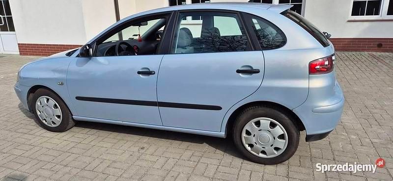 Używany Seat Ibiza 2002 Niebieski Hatchback