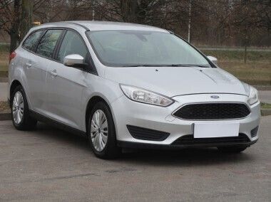 Srebrny Używany 2017 Ford Focus Kombi | 26 999 zł (Dobra cena) - Obraz 1/4