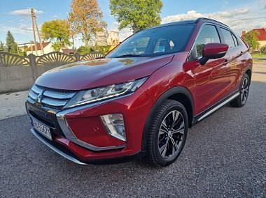 Czerwony Używany 2017 Mitsubishi Eclipse Cross SUV | 63 000 zł (Uczciwa cena) - Obraz 1/4