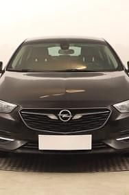 Używany Opel Insignia 165 KM (121 kW) 2017 Czarny Sedan/Limuzyna