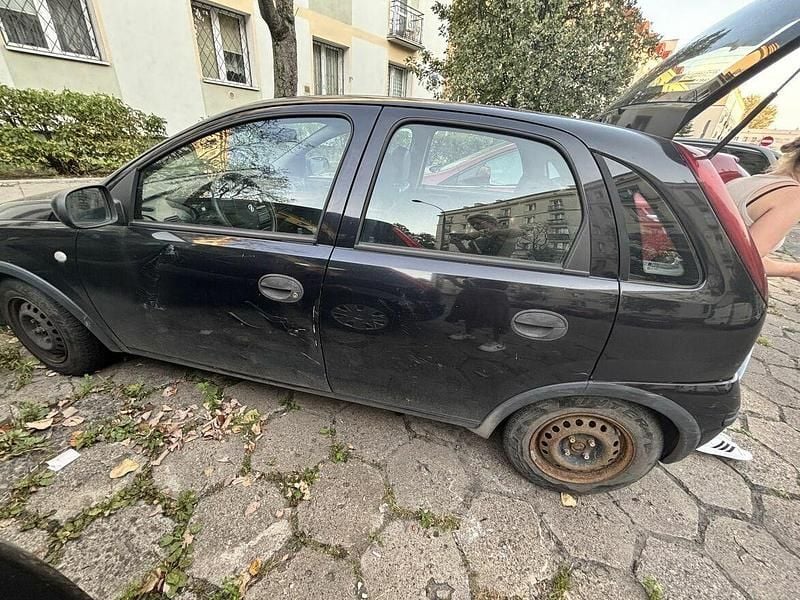 Czarny Używany 2006 Opel Corsa Hatchback | 1200 zł (Super Cena) - Obraz 1/4