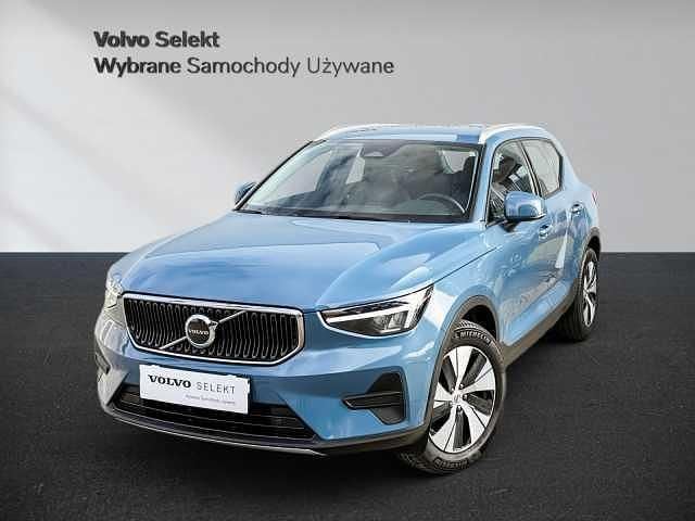 Używany Volvo XC40 163 KM (119 kW) 2025 Niebieski SUV